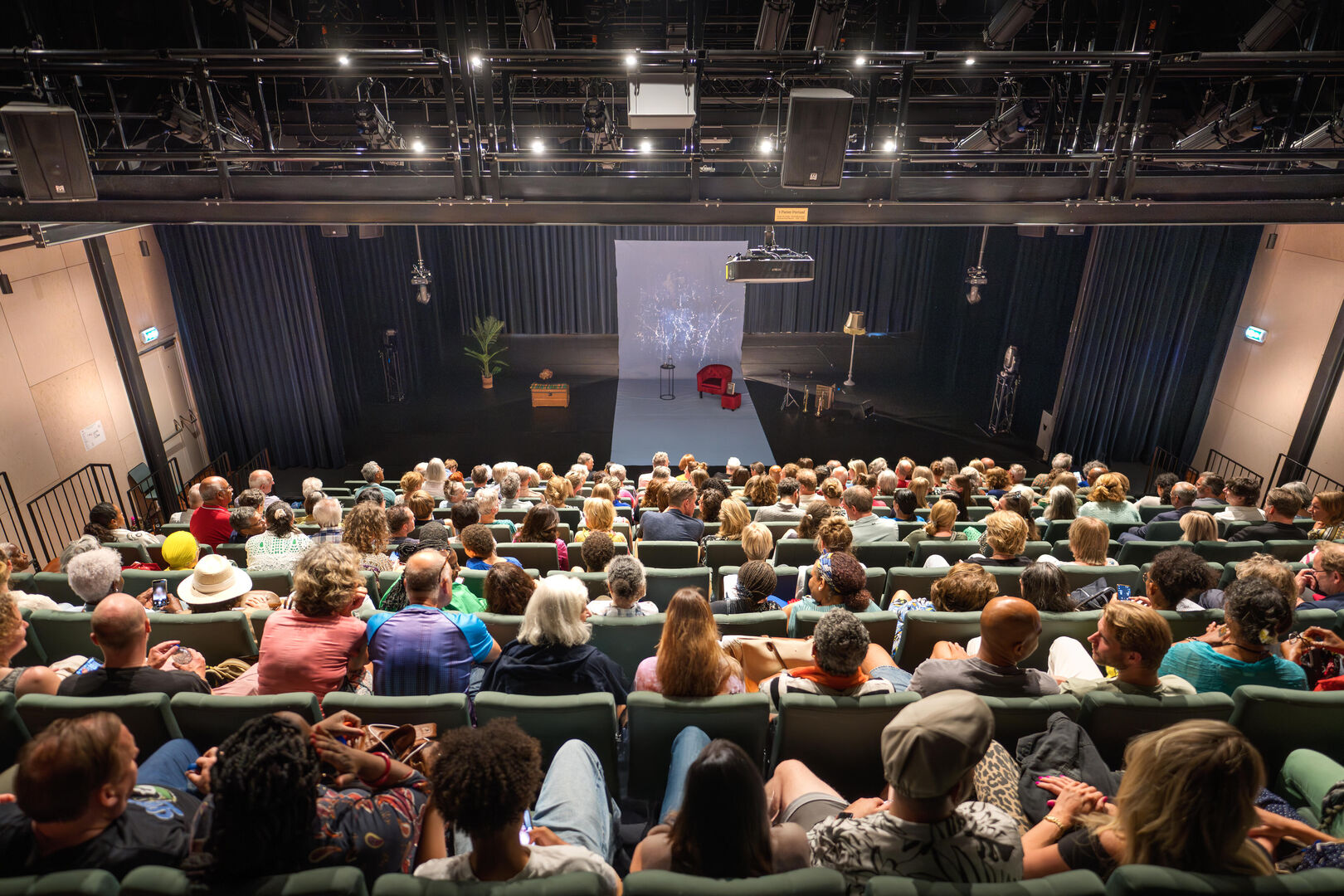 Theater bij jou om de hoek